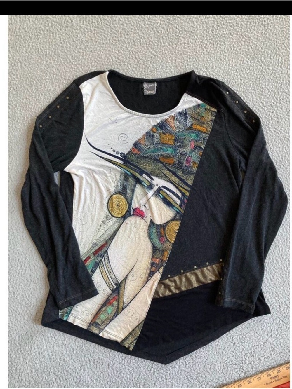Boho Graphic Long Sleeve Tee - Black & Cream